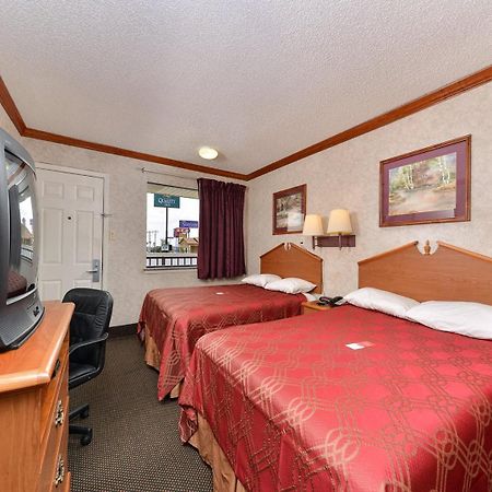 Econo Lodge Killeen Exterior foto
